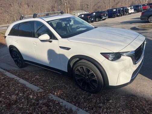 2024 Mazda CX-90 PHEV Premium