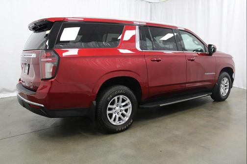 2021 Chevrolet Suburban LT
