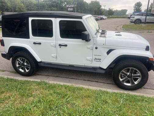 2022 Jeep Wrangler Unlimited Sahara