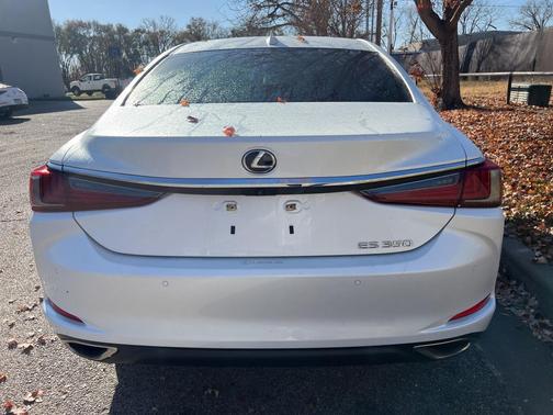 2019 Lexus ES 350 Base