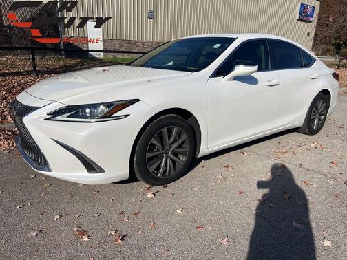 2019 Lexus ES 350 Base