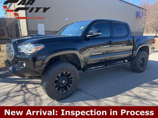 2016 Toyota Tacoma TRD Sport
