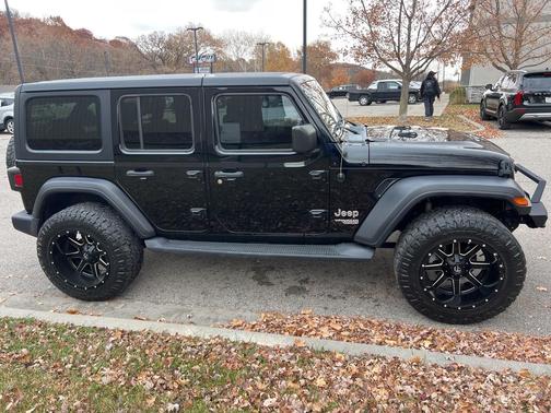 2019 Jeep Wrangler Unlimited Sport