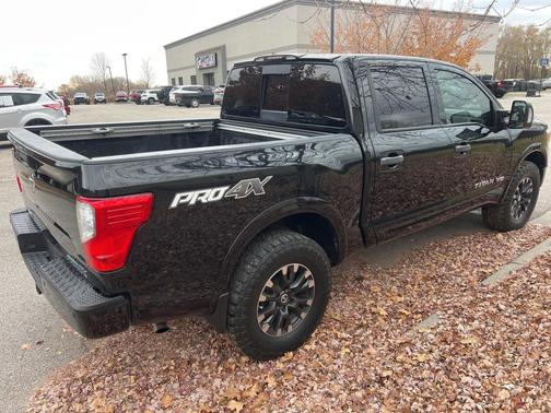 2019 Nissan Titan PRO-4X