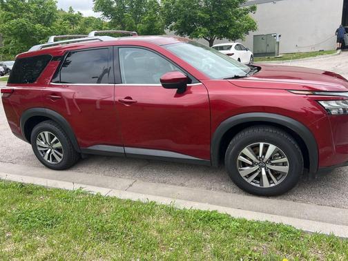 Scarlet Ember Tintcoat 2023 Nissan Pathfinder SL 4WD