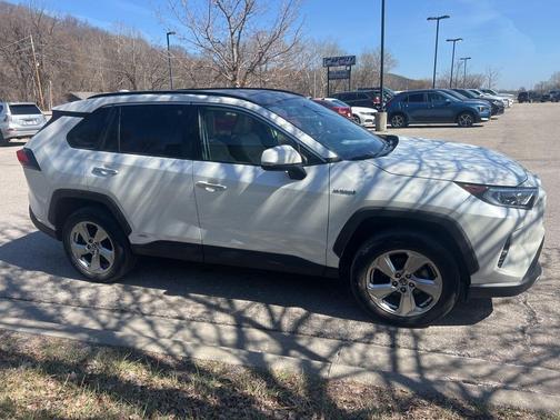 Blizzard Pearl 2021 Toyota RAV4 Hybrid Limited