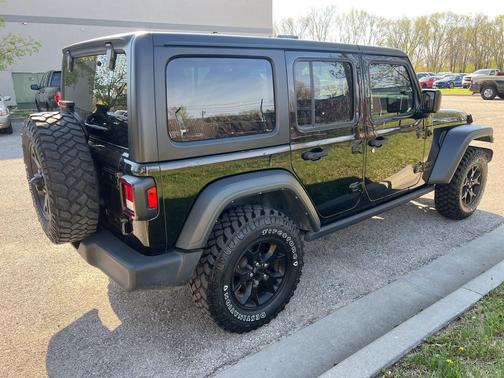 Black Clearcoat 2021 Jeep Wrangler Willys
