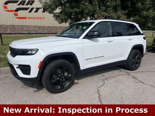 2023 Jeep Grand Cherokee Altitude