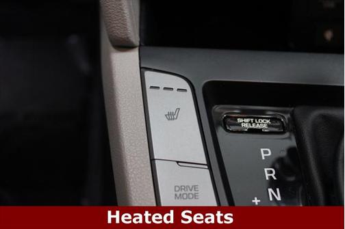 2019 Hyundai ELANTRA Limited