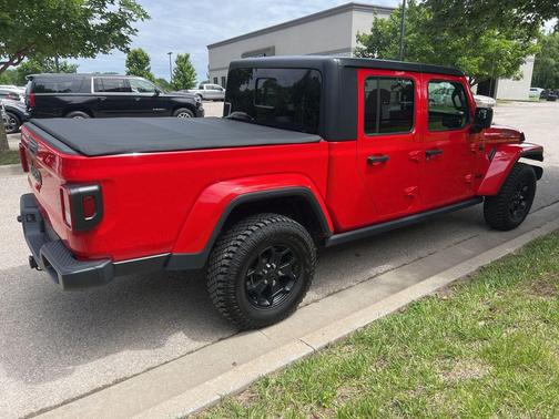 Firecracker Red Clearcoat 2021 Jeep Gladiator Sport