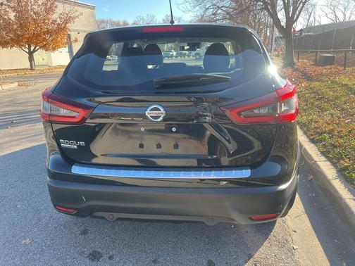 2020 Nissan Rogue Sport S