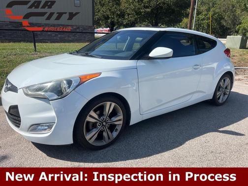 2016 Hyundai Veloster Base