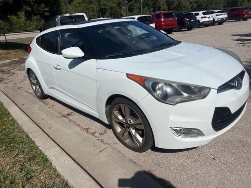 2016 Hyundai Veloster Base
