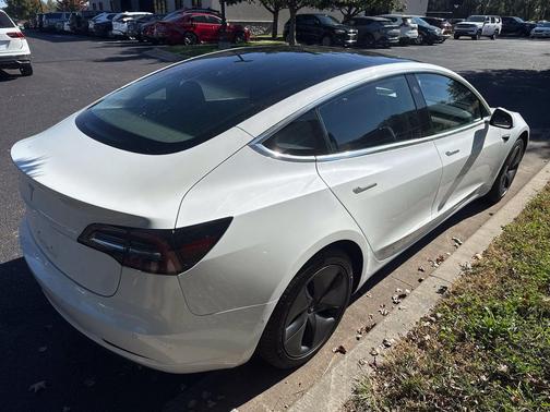 Pearl White Multi-Coat 2018 Tesla Model 3 Long Range