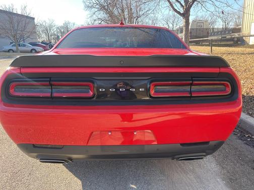 2016 Dodge Challenger R/T Scat Pack