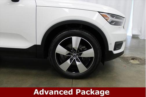 2019 Volvo XC40 T5 Momentum