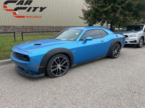 2016 Dodge Challenger R/T Scat Pack