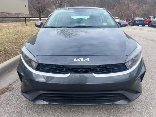 2022 Kia Forte LXS