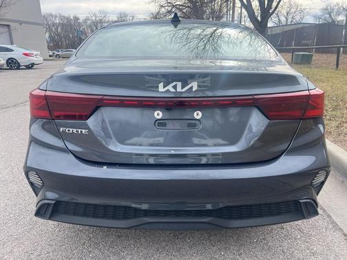 2022 Kia Forte LXS