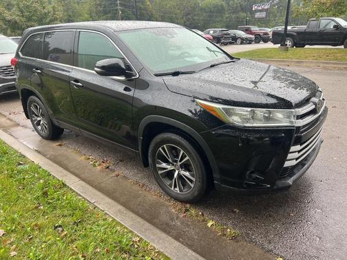 2018 Toyota Highlander LE