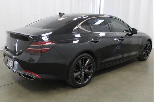 Vik Black 2022 Genesis G70 3.3T RWD