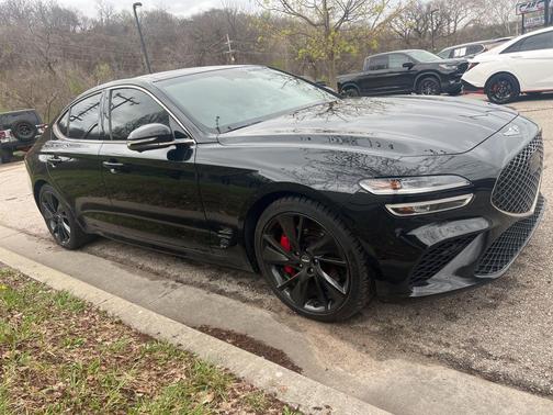 2022 Genesis G70 3.3T RWD