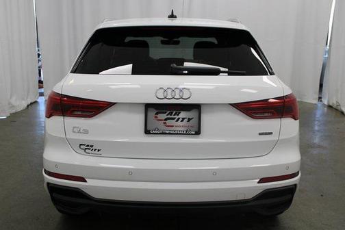 2024 Audi Q3 Premium 45 TFSI S line quattro Tiptronic