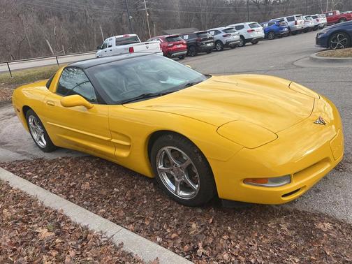 2002 Chevrolet Corvette Base