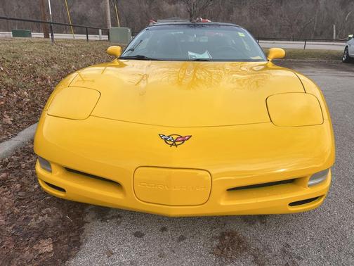 2002 Chevrolet Corvette Base