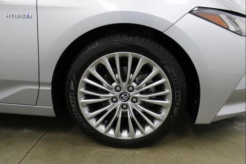 2020 Toyota Avalon Hybrid Limited