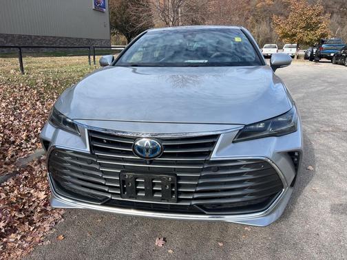 2020 Toyota Avalon Hybrid Limited