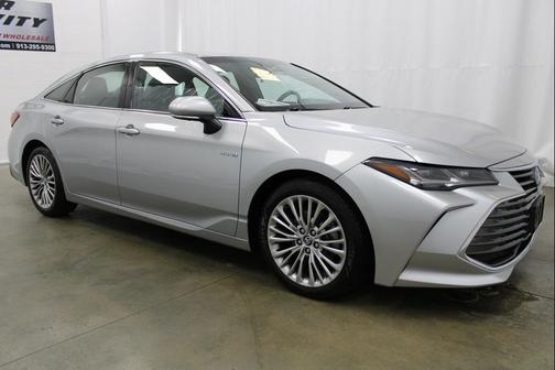 2020 Toyota Avalon Hybrid Limited