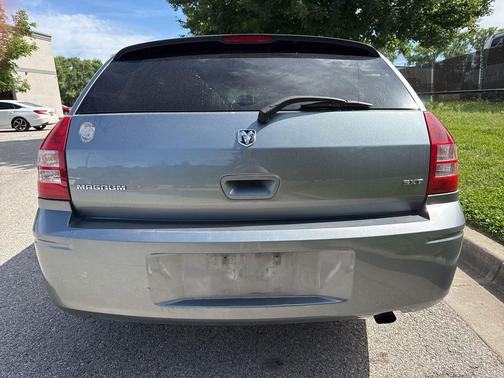 Silver Steel Metallic 2007 Dodge Magnum Base