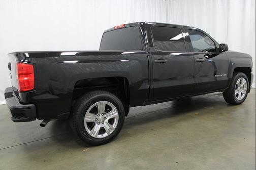 2018 Chevrolet Silverado 1500 Custom
