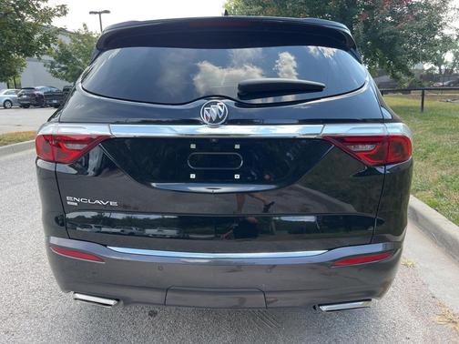 2022 Buick Enclave AWD Essence