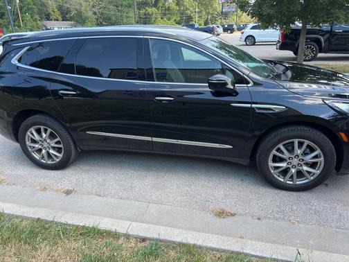 2022 Buick Enclave AWD Essence