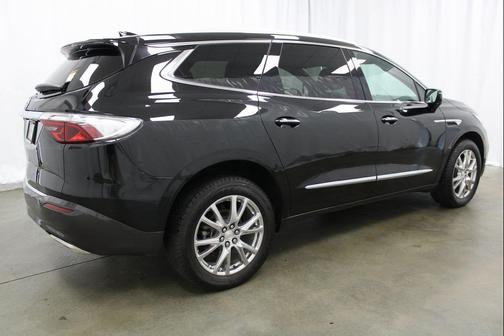 2022 Buick Enclave AWD Essence