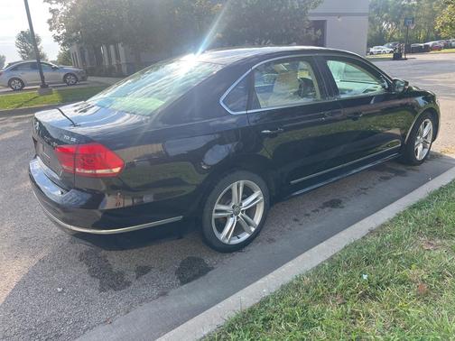 2014 Volkswagen Passat 2.0L TDI DSG SE w/Sunroof