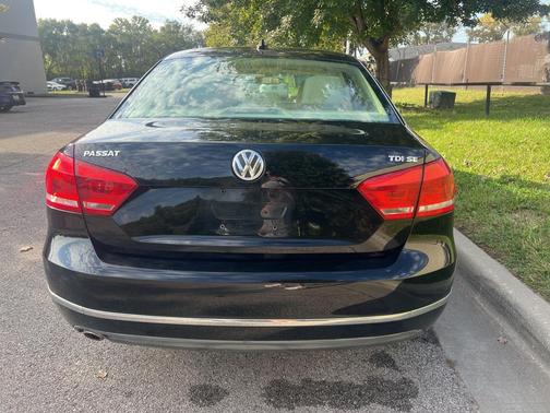 2014 Volkswagen Passat 2.0L TDI DSG SE w/Sunroof