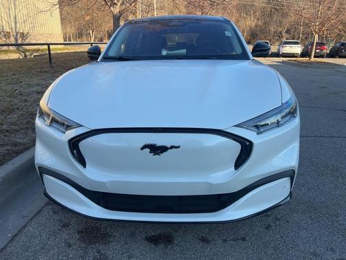 2021 Ford Mustang Mach-E Premium