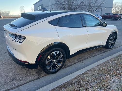 2021 Ford Mustang Mach-E Premium