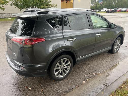 2017 Toyota RAV4 Hybrid Limited