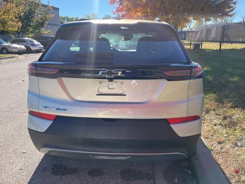 2023 Chevrolet Bolt EUV FWD LT