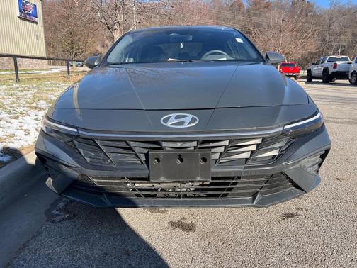 2024 Hyundai ELANTRA HEV Blue