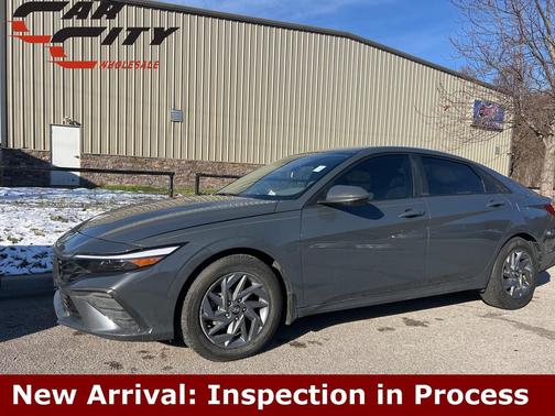 2024 Hyundai ELANTRA HEV Blue