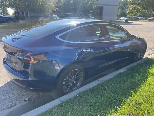 2019 Tesla Model 3 Long Range