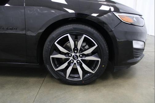 2022 Chevrolet Malibu FWD RS