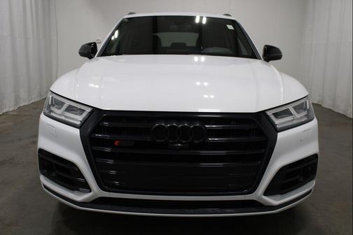 White 2019 Audi SQ5 3.0T Prestige