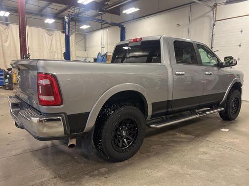 2021 RAM 2500 Laramie Crew Cab 4x4 6'4' Box