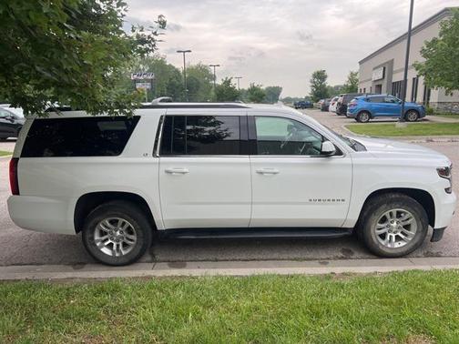 2020 Chevrolet Suburban LT